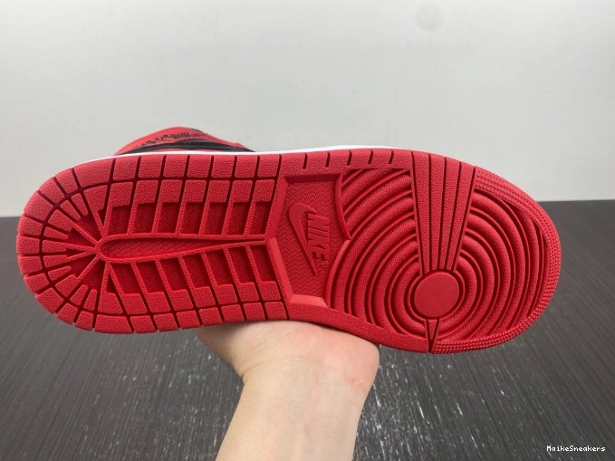 MaikeSneakers Air Satin Bred 1 OG Jordan High FD4810-061 WMNS 0711